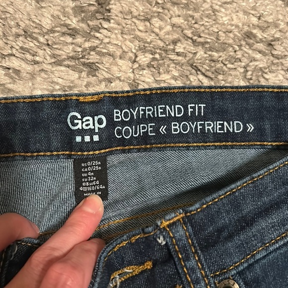 Gap Boyfriend Fit Size 0/25 - Picture 2 of 3